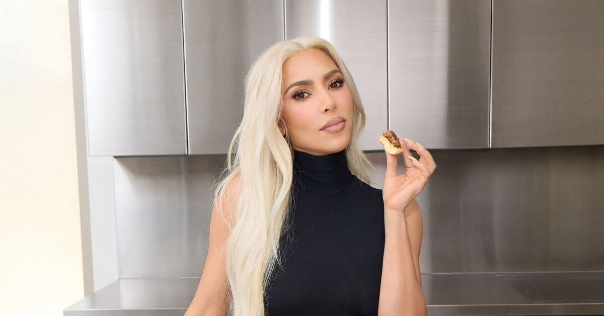 where is it illegal to smoke cigarettes Should Cigarettes Be Illegal?