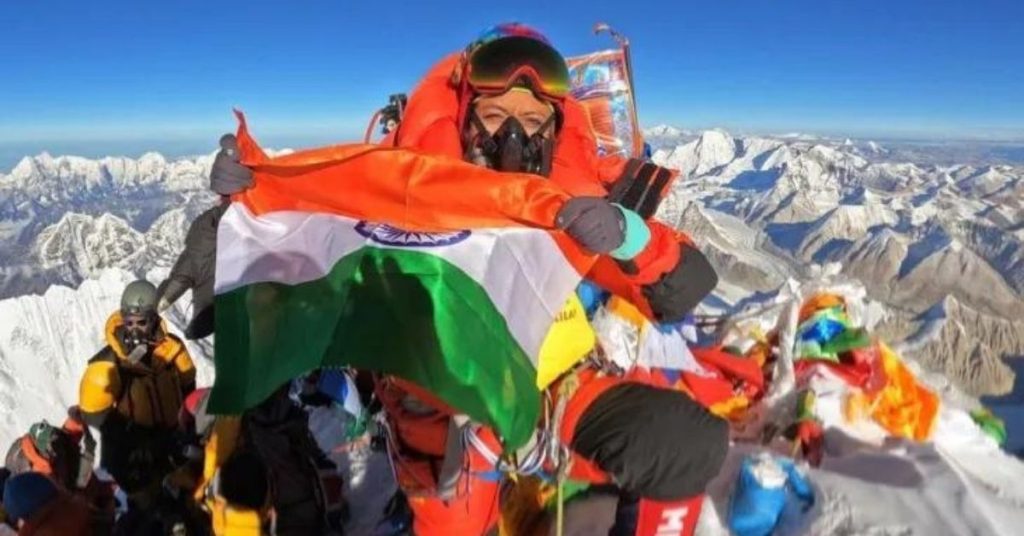 Prakriti Varshney Summits Mount Everest