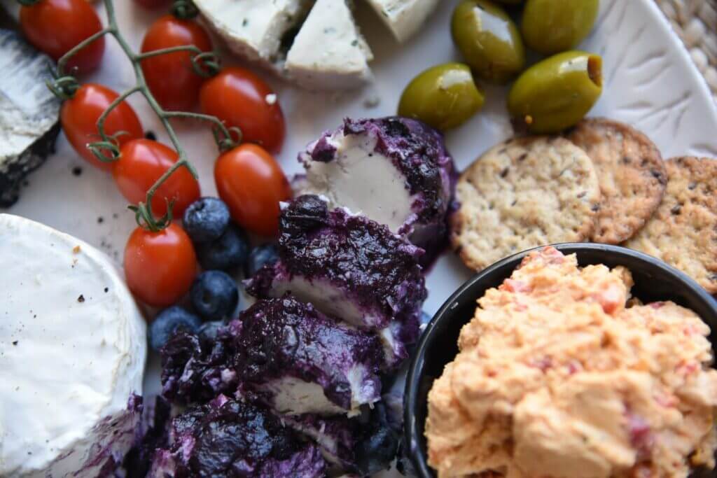 Rebel Cheese Blueberry Vanilla Chèvre